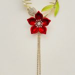 گیره گوجه ای گل قرمز
