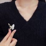 سنجاق سینه پروانه مینیمال