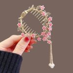 گیره گوجه ای شکوفه گیلاس