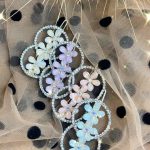 سنجاق گل رنگی نگین دار