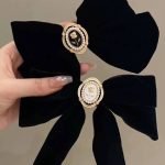 گیره ی فرانسوی پاپیون شنل مخملی