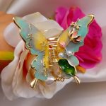 کلیپس فلزی پروانه